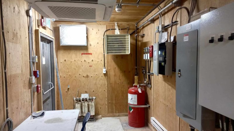 clean-agent-fire-suppression-system-installation-1